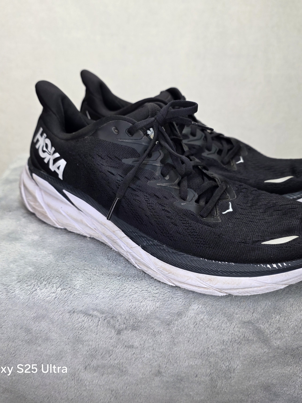 HOKA Men's Clifton 8 Black Running Shoes - Lightweight Cushioning #81
